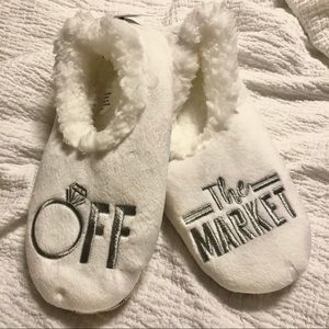 OFF The MARKET bride slippers